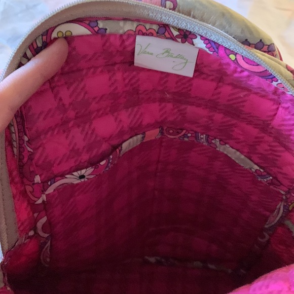 Vera Bradley small backpack. - Picture 6 of 6